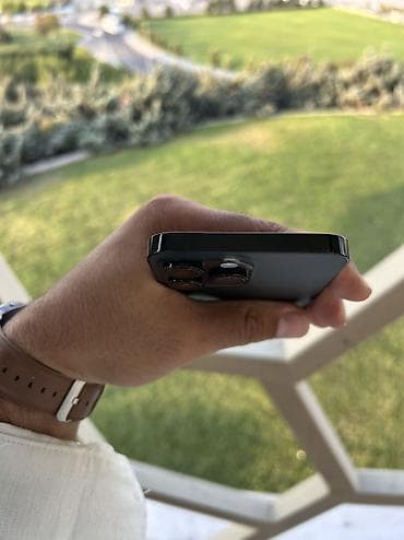 tank 3 pro max: IPhone 14 Pro Max, 256 GB, Jet Black, Zəmanət, Simsiz şarj, Face ID — 6