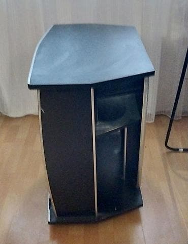 İşlənmiş, Künc Tv altlığı, Polkalı, Laminat — 4