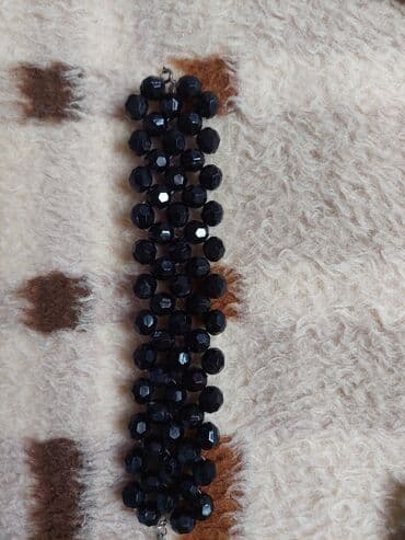 FAW: Əl işidir, çox səliqəli və incədir. Daşlardan yığılmış qalstuk və — 6