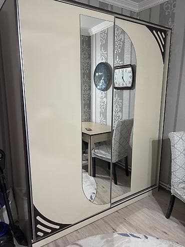 Hec Bir Problemi yoxdur Dolab(ici iridi) Yataq(Matrasla) 2 eded tumba