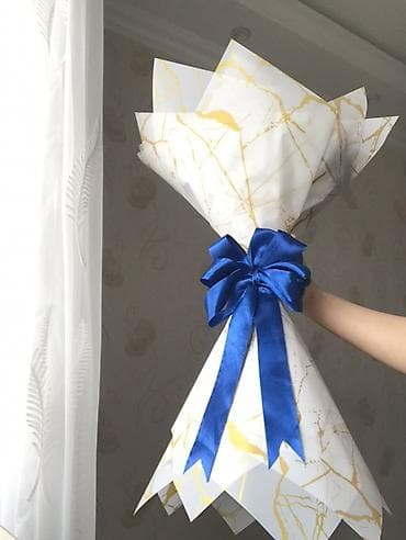 dekor gül: İlk kim yazsa ona istədiyi qiymətə verəcəm❤️🫶🏻Mavi qızılı güllər — 1