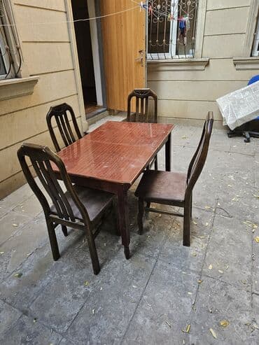 Qonaq otağı üçün, İşlənmiş, Açılan, Dördbucaq masa, 4 stul