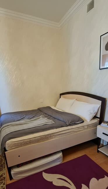 i̇ki mərtəbəli yataq: İşlənmiş, İkinəfərlik çarpayı, Bazalı, Matras ilə, Siyirməsiz, Türkiyə — 1