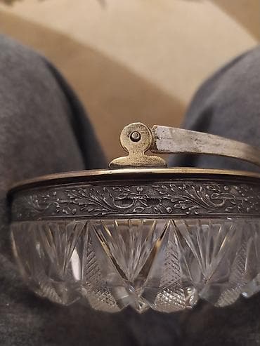 konfet: Kəsilmiş kristal qab – gümüş işləməli halqa və qızılı tutacaqlı - — 2