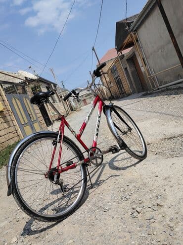 CD, DVD диски и кассеты: Б/у Городской велосипед Stels, 28", скоростей: 7, Самовывоз — 10