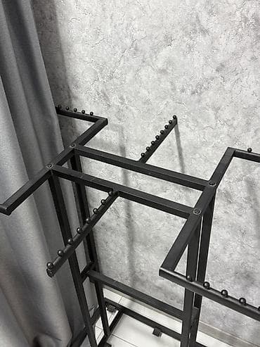 paltar vitrini: Metal geyim asqısı/çoxşaxəli vitrin stendi - Material: qalın divarlı — 1