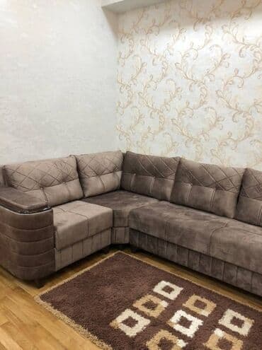 9 mkr 3 otaqli evler: Azadliq metrosunun yaxınlığında kristal abseronda 16 mertebeli binanın — 1