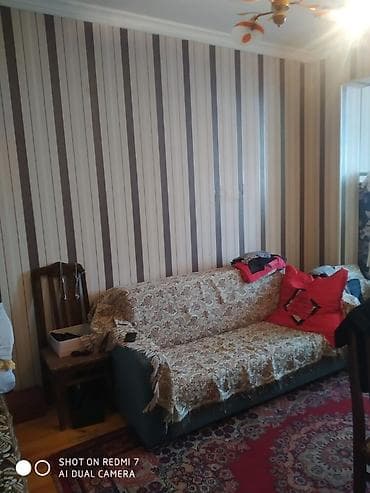 sarayda satilan evler: Bakı, 5-ci mikrorayon, 2 otaqlı, Köhnə tikili, m. Memar Əcəmi, 57 kv. m — 10