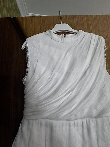 ağ paltar: Ağ rəngli zərif maxi paltar 1 defe geyinilib elciliye 40 razmer 60 — 3