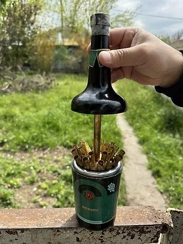 nicala iran peci: Klassik “Armenia” konyaq şüşəsi formasında dekorativ stolüstü siqaret — 3