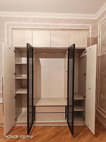 paltar şkaflari: 3 qapılı, Güzgülü, Bej, Digər material, Açılan, Düz dolab — 6