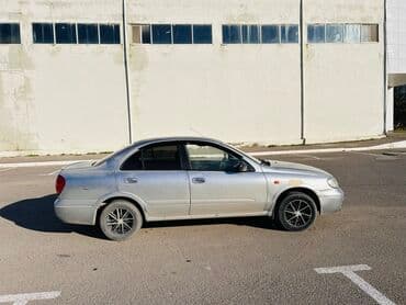 changan uni v: B A R T E R__ maşın yaponkadı. mator sepnəndi. ekanom maşındı. Trasda — 8