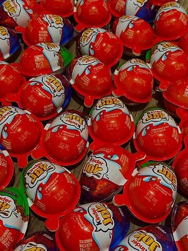sunnet konfetleri: Məhsul: Kinder Joy yumurtaları – tematik seriyalar - — 3
