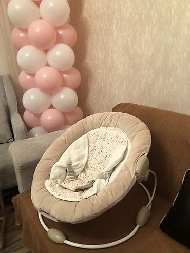 usag bewiyi: Oğlan və qız üçün, Yumru, Beşik, Yellənmə mexanizm ilə — 2