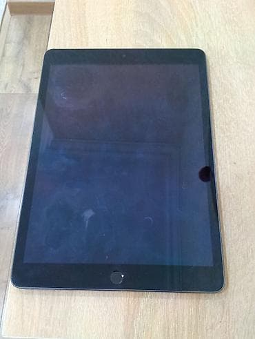 Apple iPad: İşlənmiş Apple iPad 9 (2021), 10,2", 64 GB, Pulsuz çatdırılma — 1