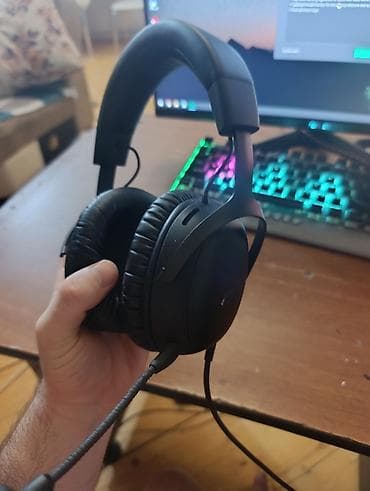 en ucuz notebook nerede: HyperX Cloud 3 Originaldır Az istifadə olunub Mikrofonu problemsiz — 1