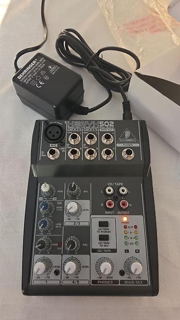 gitara pedalı: Təzədir karobkada.işlənməyib.ilk ariginal versiyadır.sonradan çıxanlar — 5