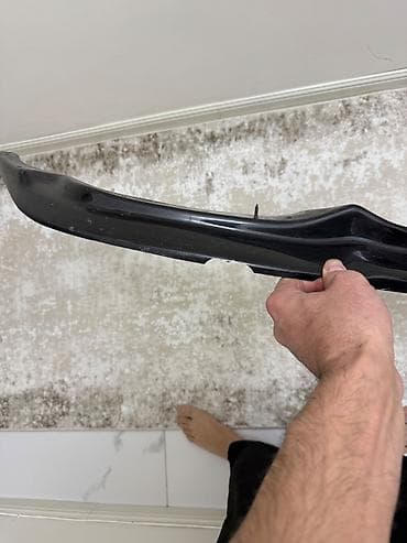 Yeni kimidir
bmw f30 usdunde olub
cox cuzu qiriqi var
duzeltmek olar