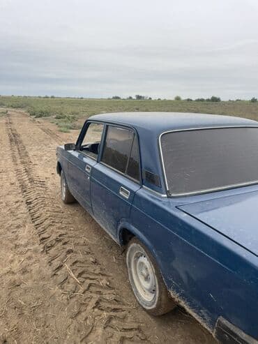 опель зафира а: Lada 2107 sedan – mavi rəng, 4 qapı, arxa ötürücülü klassik kuzov — 3