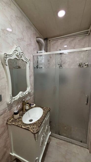 6 mkr: Bakı, 7-ci mikrorayon, 3 otaqlı, Köhnə tikili, m. Dərnəgül, 71 kv. m — 9