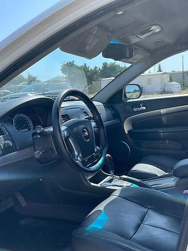 cobalt disk: Chevrolet Epica sedan – geniş salon və rahat sürüş üçün. Texniki: - — 8