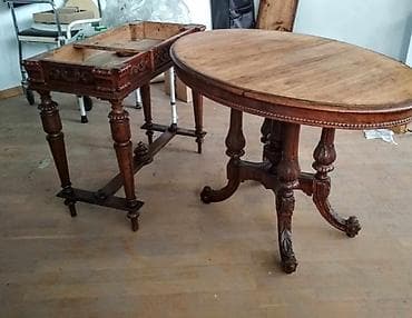 antik pullar: Qedimi antikvar stol — 2