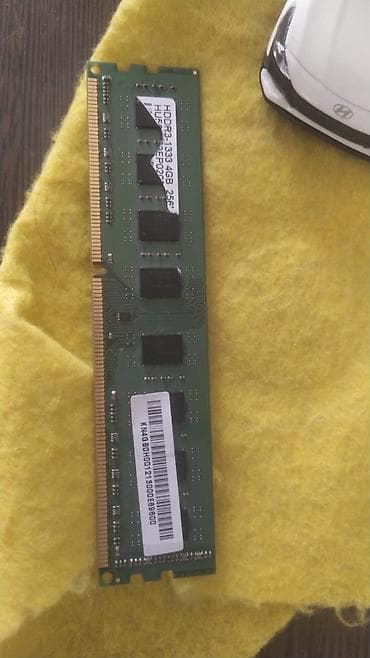 Operativ yaddaş (RAM) HyperX, 4 GB, 1333 Mhz, DDR3, PC üçün, İşlənmiş