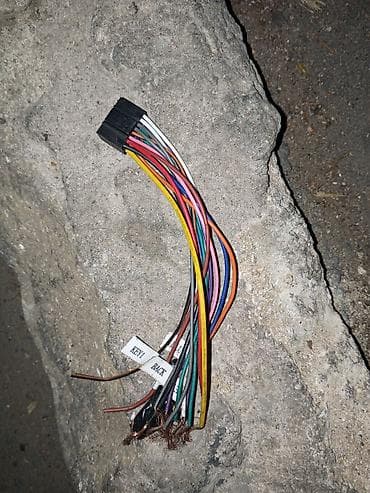 Кабели для аудио и видео: Avtomobil maqnitolası üçün universal ISO qoşucu kabel dəsti - — 4