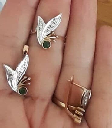 1 qram ağ qızılın qiyməti: Российский заводской бриллиантовый комплект 583 проба Вес 10.2 грамма — 2