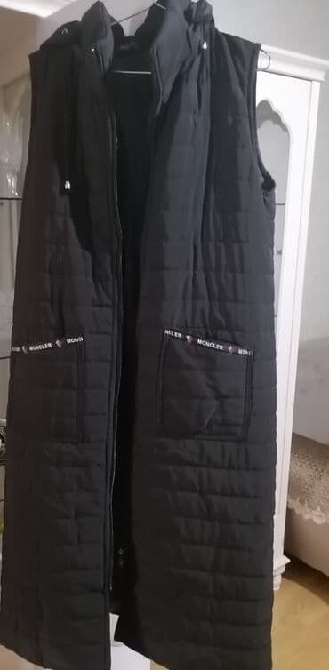 ponço nədir: Uzun jılet bır nece defe geyılıb alındıgı kımı yenı qalıb — 1