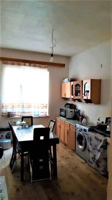 şuşa şəhərciyi: 3 otaqlı, 112 kv. m, Orta təmir — 8