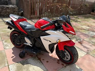 pedallı maşın: İkinci eldir ama bele seliqeli işlenib flaşkart dəstəkliyir öz — 2