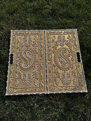 uno qiyməti: Nərdlər əl işidi qoz ağacinan yigılıb Nərdlər hazır əldə var 50 azn — 1