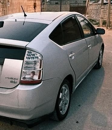 hyundai accent arxa bufer: Toyota Prius: 1.5 l | 2008 il Hetçbek — 6