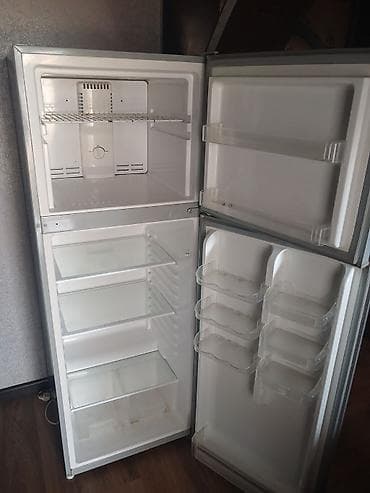 Техника для кухни: İki qapılı soyuducu (üst kamera dondurucu, alt kamera soyuducu) — 3