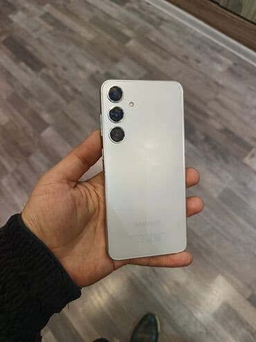 samsung s10 plus ikinci el: Samsung Galaxy S24+, 256 GB, rəng - Ağ, Zəmanət, Sensor, Barmaq izi — 2