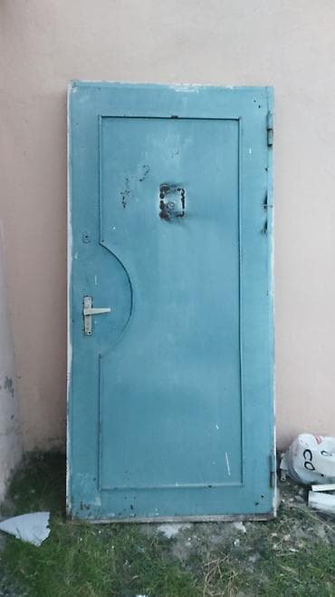 Işlənmiş. 207 sm x 100 sm
Ünvan Lökbatan qəsəbəsi