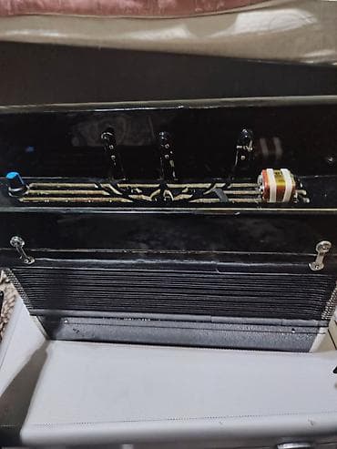 tikinti və təmir: Salam Allah Alana Satana xeyir Versin cox tecili pul lazimdir satilir — 3