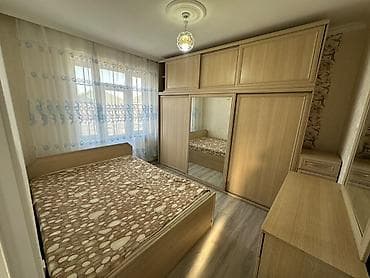 sarayda daxili kreditle evler: 2 mərtəbəli həyət evi kiraye - Fasadda dekorativ daş üzlük, eyvanlı — 6
