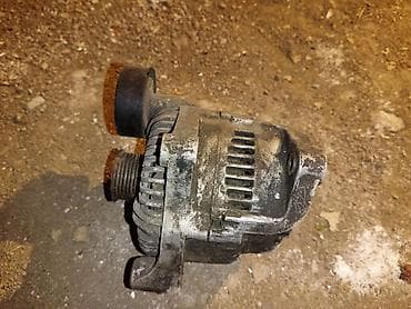 toyota prius 30 kuza ehtiyat hisseleri: BMW X5 E53 kuzanin dinamasi - 12V alternator komplekti - Çox yivli — 3