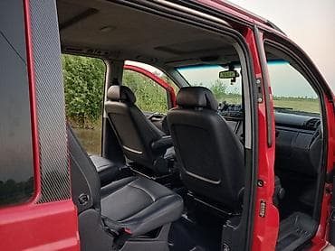 cuce ve xoruz temsil: Mercedes-Benz Vito/Viano salonu – geniş və komfortlu miniven interyeri — 2