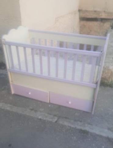 uşaq kravatı: Qız üçün, Beşik, Matras ilə — 1