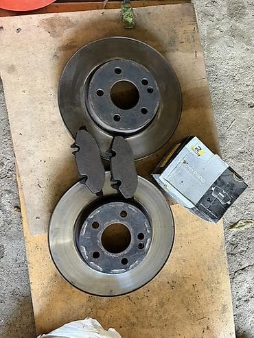 mersedes diskileri: Ön, Mercedes-Benz Vito — 2