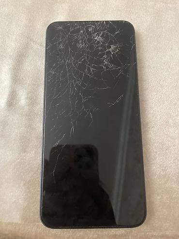 Tecno Spark Go, 64 GB, rəng - Qara, Qırıq — 2