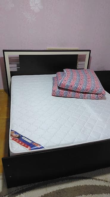 İşlənmiş, İkinəfərlik çarpayı, Matras ilə