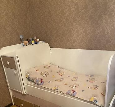 ucuz manej: Oğlan və qız üçün, İşlənmiş, Çarpayı, Bazalı, Matras ilə, Siyirməli — 3