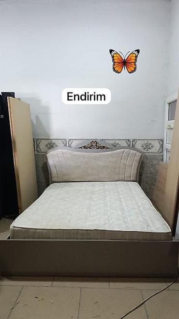 SAMİRƏ 🦋 Taxt təzədir. ÖLCÜ 2.10/1.65 təcili satılır 🚨 Qiymeti 200