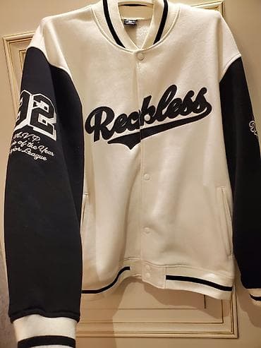 sumqayitda jaket: Varsity stilində unisex jaket,demək olar ki,təptəzədir, cəmi 1-2 dəfə — 2