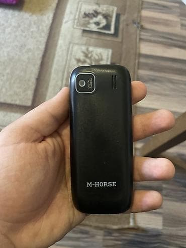 telefon salyan: M-HORSE düyməli mobil telefon Xüsusiyyətlər: - Model: MS2173 - İki — 2