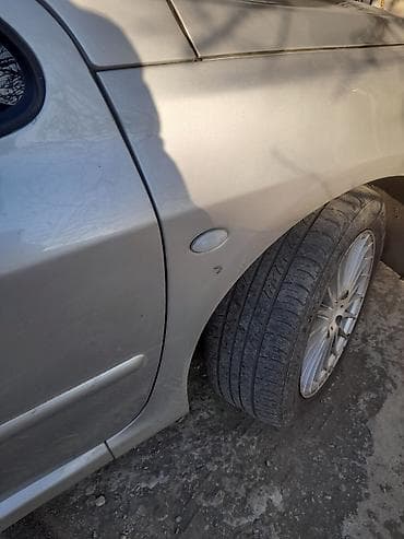 w211 duman: Peugeot 307: 2 l | 2003 il 350000 km Hetçbek — 6